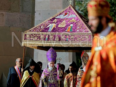 Ցեղասպանության զոհերի սրբադասման արարողությունը Մայր Աթոռում