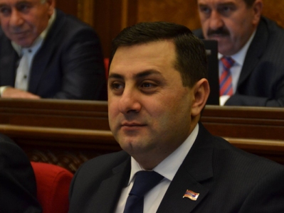 Ֆարմանյանը Փաշինյանին համեմատեց Ադոլֆ Հիտլերի հետ