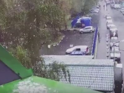 Մոսկվայում ձյուն է տեղում