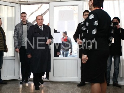 Լեւոն Տեր-Պետրոսյանը քվեարկության էր գնացել թոռան հետ, որն առաջին անգամ էր քվեարկում