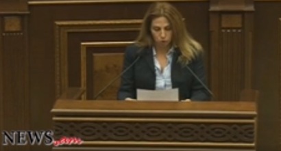 Փոստանջյանը հորդորում է Սուրիկ Խաչատրյանի կեղծ թաղումը կազմակերպել