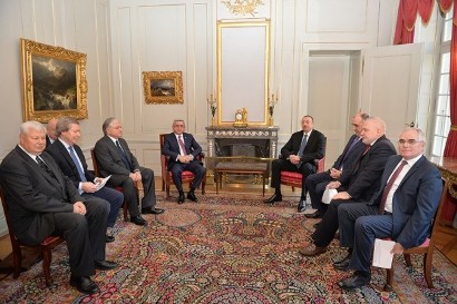 Սարգսյանի ու Ալիեւի հանդիպումը Բեռնում