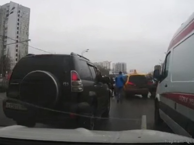 Ինչ է պատահում, երբ «Շտապօգնության» մեքենային ճանապարհ չեն տալիս