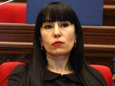 Եթե հիմնադրամի անունը «Վարդուշ» դնենք, ինչ-որ բան կփոխվի՞ . Ն. Զոհրաբյան