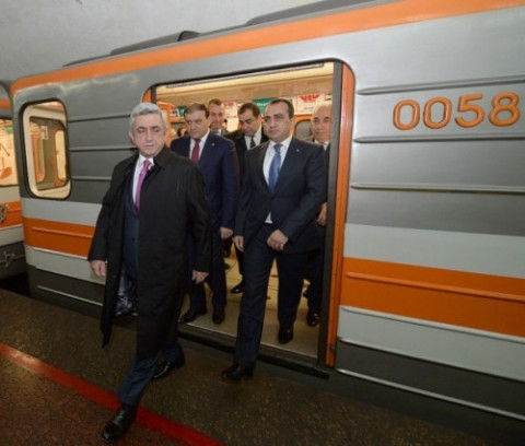 Սերժ Սարգսյանը երթեւեկել է մետրոյով