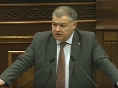 Դուք ուզուրպացնում եք հանրային սեկտորը. Դավիթ Հարությունյանը՝ Զուրաբյանին