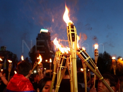 Ջահերով երթ դեպի Ծիծեռնակաբերդ