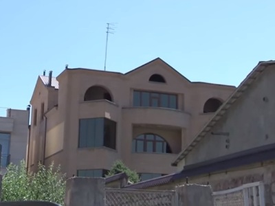 Ինչպես են բացահայտվել Ֆլեշի Բարսեղի եւ Լեւոն Զուրաբյանի տներից գողությունները
