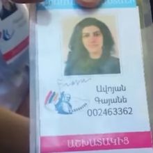 Հռոմի Պապը ստորագրել է կրթահամալիրի աշխատակցի «բեյջի» վրա