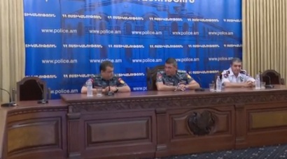 Վլադիմիր Գասպարյանը ներկայացնում է Երեւանի նոր ոստիկանապետին