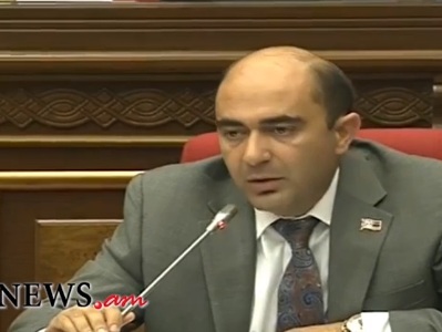 Ինչու լրագրողների ծեծուջարդի համար ոստիկանները քրեական պատասխանատվություն չեն կրում. Մարուքյան