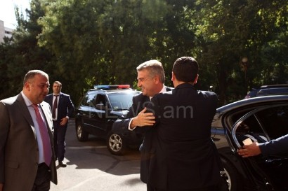 Կարեն Կարապետյանը առաջին անգամ, որպես վարչապետ, այցելեց Ազգային ժողով