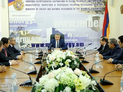 Կարեն Կարապետյանը ներկայացրեց նոր նախարարներին