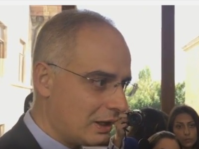 Զուրաբյանը՝ Վանաձորում եւ Գյումրիում ՀԱԿ-ի՝ անցողիկ շեմը չհաղթահարելու մասին