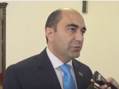 «Լուսավոր Հայաստանը» չի համաձայնի «Հայկական վերածնունդի» պայմանին. Մարուքյան