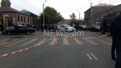 Կադրեր Գյումրիից. Վթարից հետո կրակոցներ են հնչել