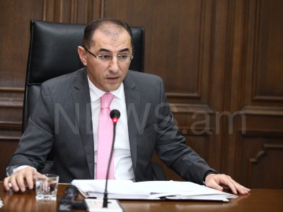 Ես զոհաբերել եմ թոշակների ու աշխատավարձերի բարձրացումը․ ֆինանսների նախարար