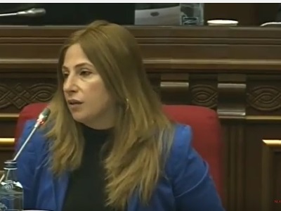 Հերիք է մուրացկանություն անեք. Զարուհի Փոստանջյանը՝ 1000 դրամ պարտադիր վճարի մասին