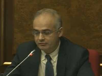 Ցինիկ եւ վտանգավոր քայլ. Զուրաբյանը՝ «1000 դրամի» աղմկահարույց նախագծի մասին