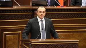 Բղավելը Ձեզ բնորոշ է. վեճ Փաշինյանի եւ ՀՀԿ–ական պատգամավորի միջեւ