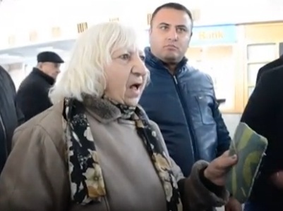Օդանավից ուշացած վանաձորցիները բողոքում են «Պոբեդա» ավիաընկերությունից