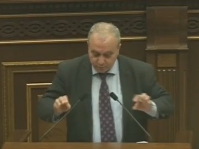 Տանում եք, մի հատ խաշ եք կերցնում, ասում եք` հավանություն են տվել. Բագրատյանը բարկացավ