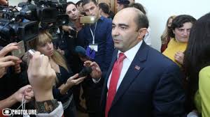 Էդմոն Մարուքյանը հիշեցնում է, թե ինչ պաշտոն էր զբաղեցնում Սեյրան Օհանյանը 2008թ. մարտի 1-ին