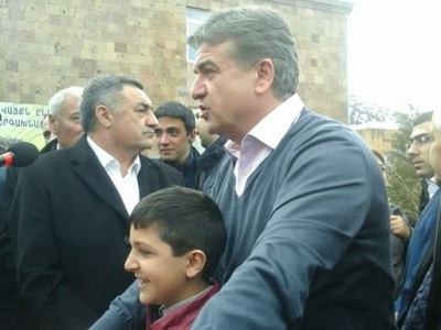 Վայքեցի փոքրիկը վարչապետից հետաքրքրվում է, թե որտեղ են սովորում վարչապետ դառնալու համար