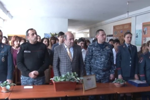 Հանցագործության բացահայտմանն աջակցած խիզախ դպրոցականները պարգևատրվեցին