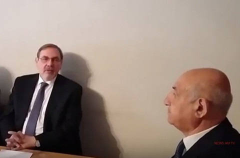 ՌԴ դեսպանը այցելել է Հայաստանի Կոմունիստական կուսակցության գրասենյակ