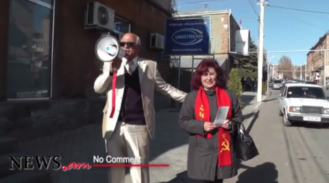No Comment. Սպորտսմենուհի, կոմերիտուհի և վերջապես գեղեցկուհի