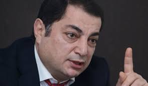 Հայկական բնավորություն է. Վահրամ Բաղդասարյանը՝ իր ու Կարեն Կարապետյանի հարաբերությունների մասին