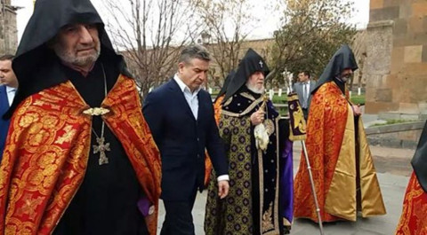 Ապրիլյան պատերազմի զոհերի ոգեկոչման արարողություն՝ Մայր Աթոռում