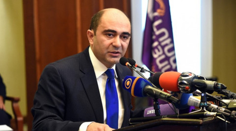 Վանաձորում փող բաժանելը երբեք չի աշխատել. Էդմոն Մարուքյան
