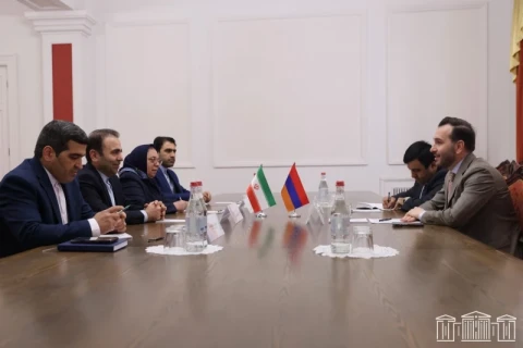Армения и Иран обсудили перспективы развития межпарламентских связей
