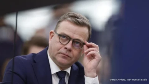 Премьер Финляндии назвал недопустимым нарушение границ дронами ВСУ