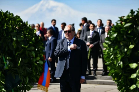 Մեր հերոսների սխրանքները շարունակում են մնալ հայրենասիրության, ուժի և արժանապատվության օրինակելի դասեր. Արմեն Սարգսյան