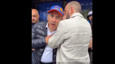 Шепот главы МИД и предупреждение премьер-министра Армении: «Турки сегодня открывают»