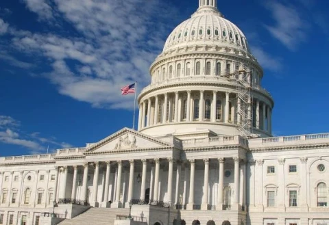 Сенаторы США единогласно проголосовали за удержание собственной зарплаты на время шатдауна