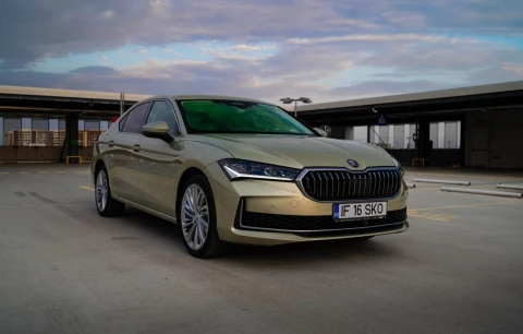 Новый премьер Венгрии будет использовать в служебных целях Skoda Superb