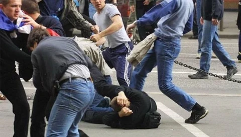 Драка в Араратской области с участием 15 человек: обнаружены автомобили со следами, похожими на кровь