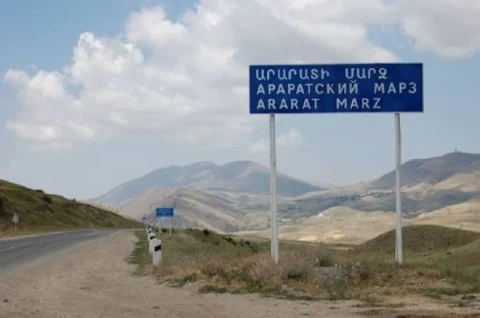 «Իրավունք». Ձայներ «մուրալու» գործին լծվել են մարզի նախկին իշխանավորները