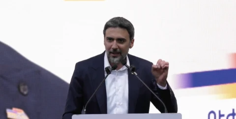 «Ուժեղ Հայաստանում» ոչ մի պաշտոնյա այլևս չի համարձակվի քաղաքացու հետ խոսելիս սպառնալից մատ թափ տալ. Արամ Վարդևանյան