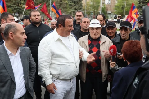 Ավելի լավ է մականուն ունենաս, քան թե՝ ծածկանուն. Գագիկ Ծառուկյան
