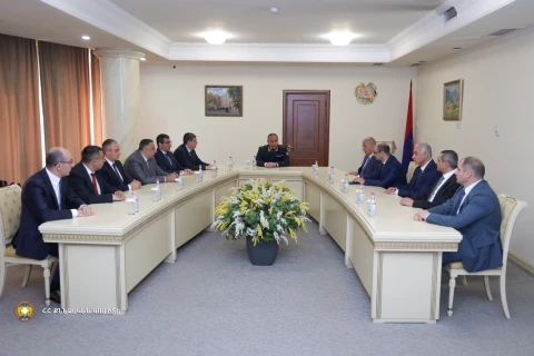 Հանրապետության տոնի առթիվ՝ Քննչական կոմիտեի մի շարք ծառայողներ պարգևատրվել են