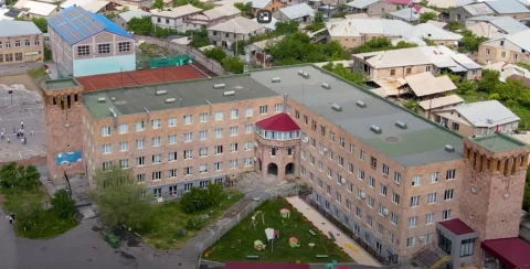 Կառավարությունը թույլ տվեց «Շիրակացու ճեմարանին» կրթությունը կազմակերպել անգլերենով