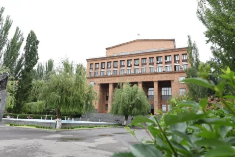 Հասնելու են բոլորիդ, էլի՞ լուռ եք մնալու․ Գեղամ Մանուկյանը՝ ԵՊՀ դասախոսներին և ուսանողներին