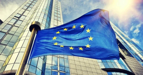 FT: European Union prepares ban on dark patterns in apps and on websites