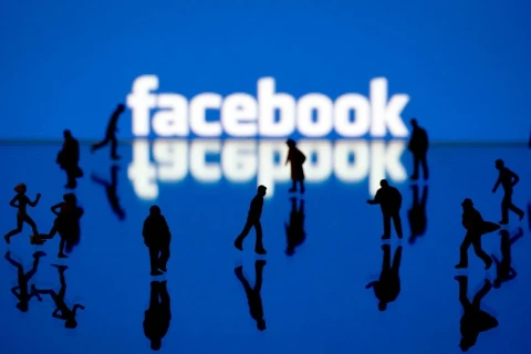 Facebook-ը բախվել է լայնածավալ խափանման