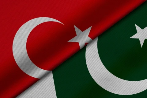 Pakistan, Turkey FMs discuss US-Iran deal